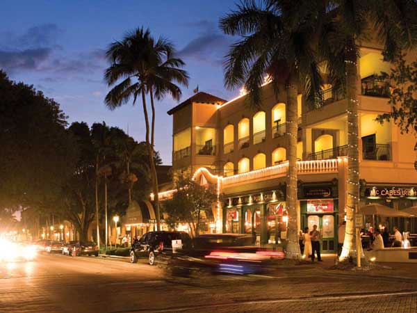 La Playa Beach and Golf Resort street view exterior